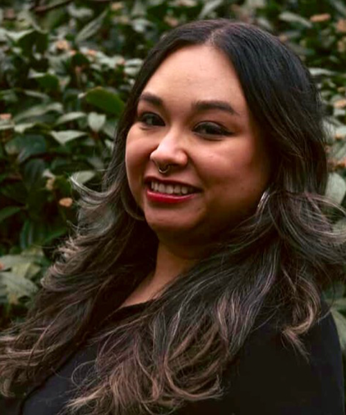 Miriam Borges, Paralegal