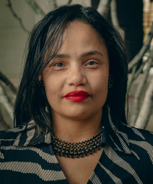 Tibisay Benitez, Paralegal